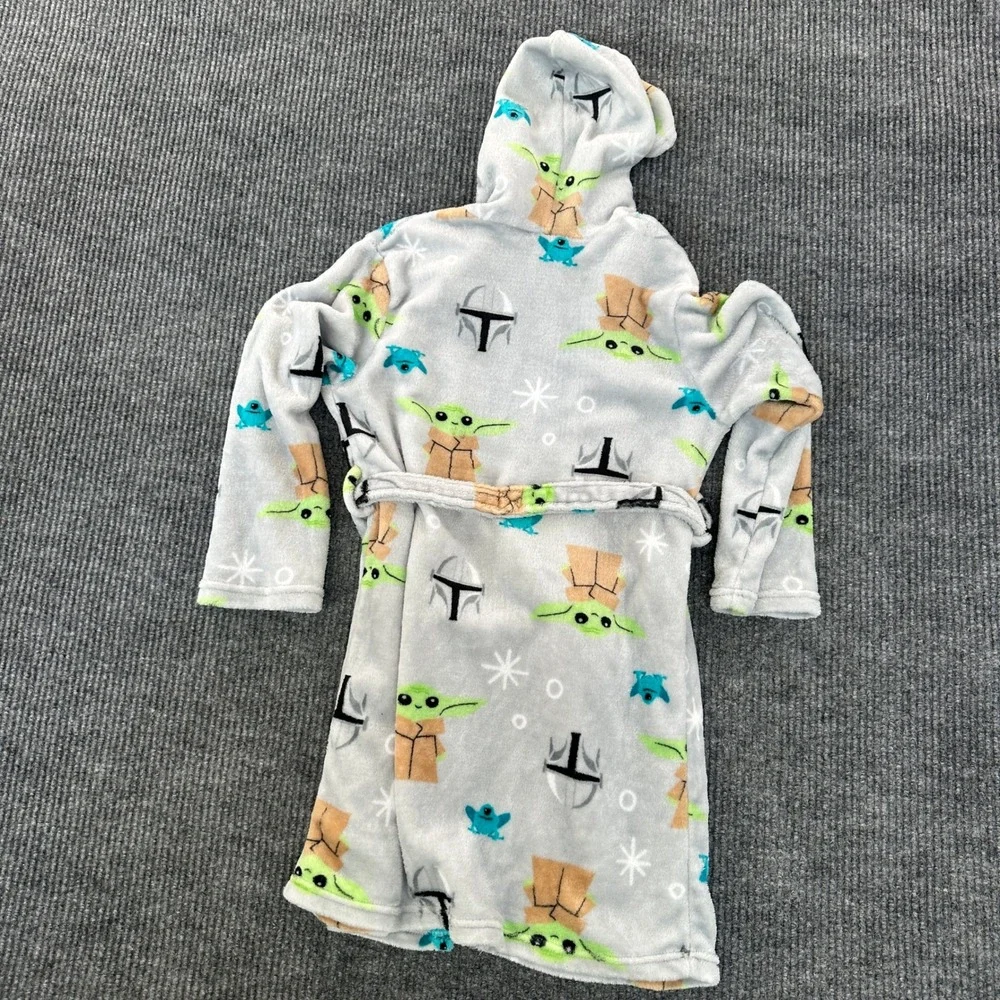 Star Wars Mandalorian Grogu Baby Yoda Hooded Plush Robe Boys Size L 10 Gray EUC
